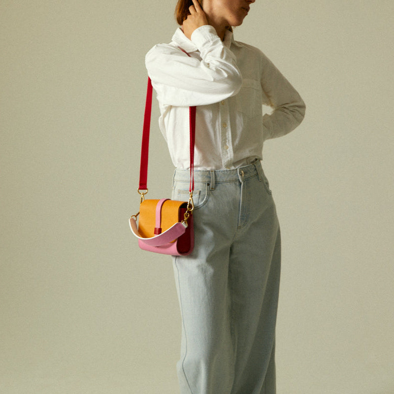 Dinky & Short Strap
