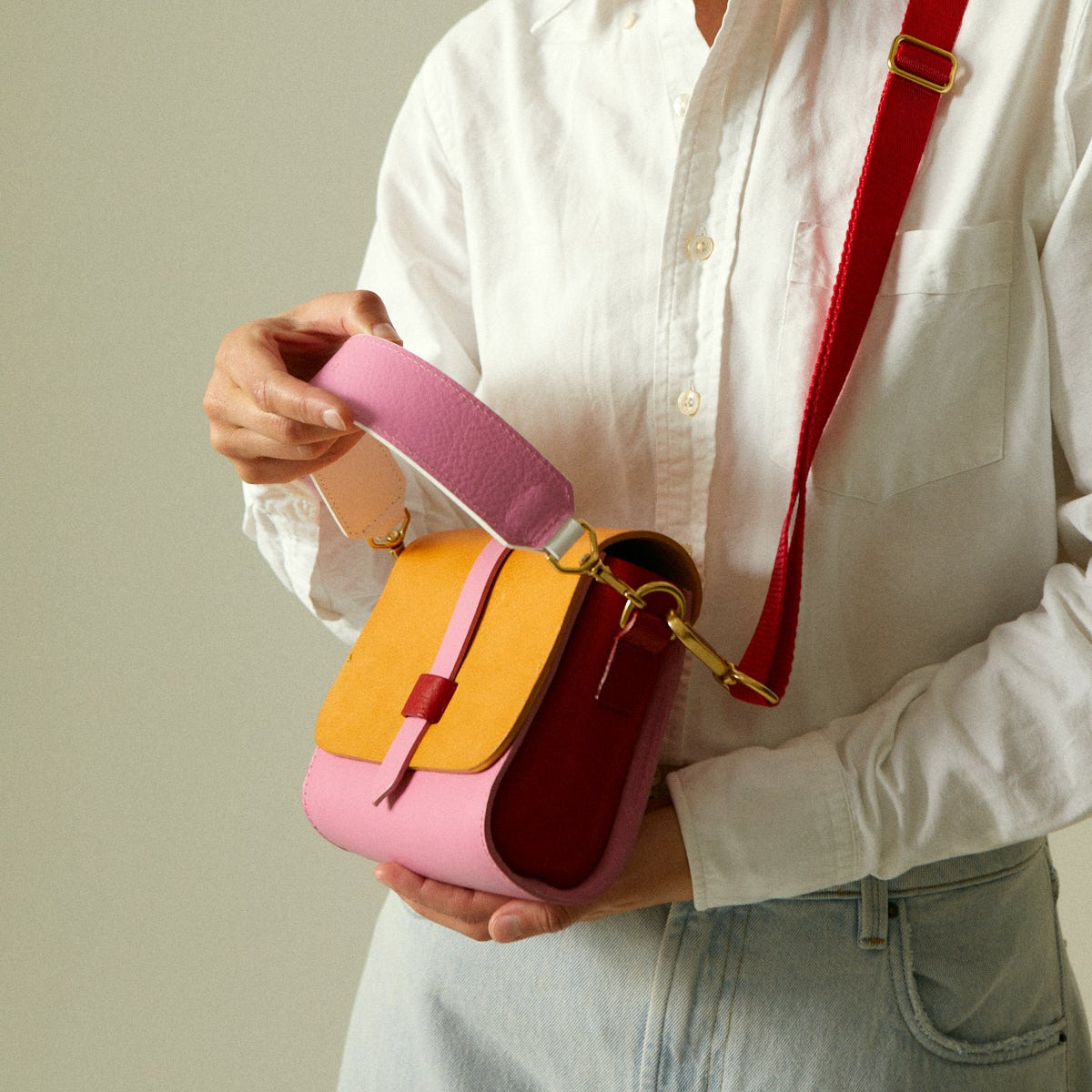 Dinky & Short Strap